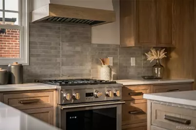 1000 Bonnie Brae Boulevard, Denver, CO 80209 - Photo 21