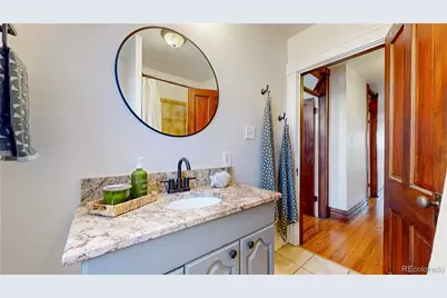 39 S Grant Street, Denver, CO 80209 - Photo 17