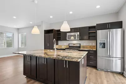 10201 Truckee Way, Commerce City, CO 80022 - Photo 17