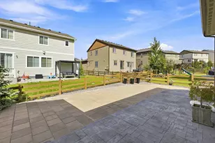 7266 S Robertsdale Way, Aurora, CO 80016 - Photo 35