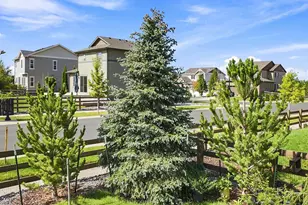 7266 S Robertsdale Way, Aurora, CO 80016 - Photo 37