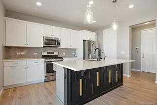 27837 E 9th Ln, Aurora, CO 80018 - Photo 9