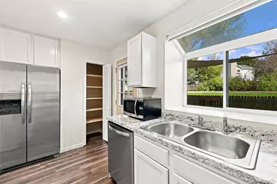 1228 S Flower Circle #C, Denver, CO 80232 - Photo 9