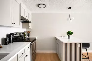 2500 S York St, Denver, CO 80210 - Photo 3