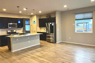 27877 E 9th Ln, Aurora, CO 80018 - Photo 13