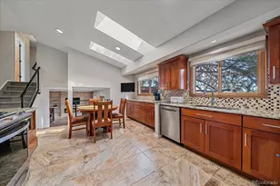 10058 W Fremont Pl, Littleton, CO 80127 - Photo 11