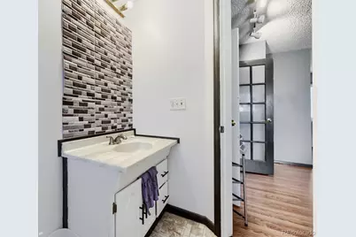 15684 E Bails Drive, Aurora, CO 80017 - Photo 17