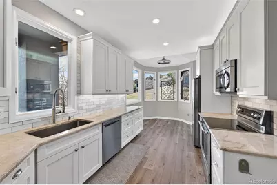 6685 Bright Water Trail, Littleton, CO 80125 - Photo 11