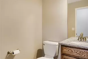 5585 S Quintero Way, Aurora, CO 80015 - Photo 11