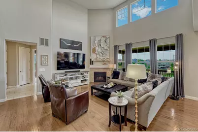 8055 S Vandriver Way, Aurora, CO 80016 - Photo 11