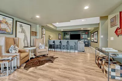 8055 S Vandriver Way, Aurora, CO 80016 - Photo 29