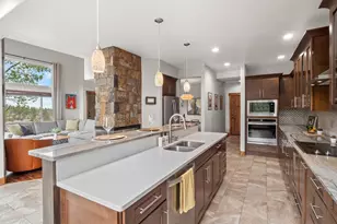 661 Trailside Dr, Golden, CO 80401 - Photo 9