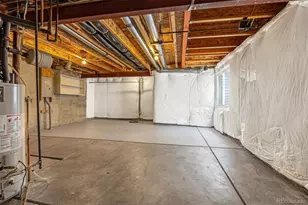 23560 Alamo Pl, Aurora, CO 80016 - Photo 21