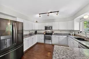 10023 W 81st Ln, Arvada, CO 80005 - Photo 11