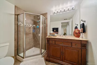 8251 S Quatar Circle, Aurora, CO 80016 - Photo 37