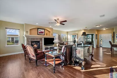 8251 S Quatar Circle, Aurora, CO 80016 - Photo 7