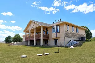 4803 Malibu Dr, Berthoud, CO 80513 - Photo 3