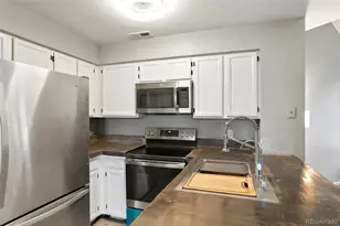 832 S Vance St, Lakewood, CO 80226 - Photo 7