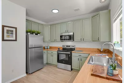 19650 E 59th Drive, Aurora, CO 80019 - Photo 13