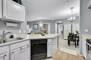 18909 E Warren Cir, Aurora, CO 80013 - Photo 15