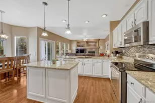 10312 Royal Eagle Ln, Highlands Ranch, CO 80129 - Photo 5