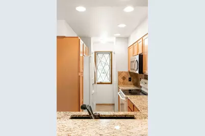 10418 W Dartmouth Avenue, Lakewood, CO 80227 - Photo 5