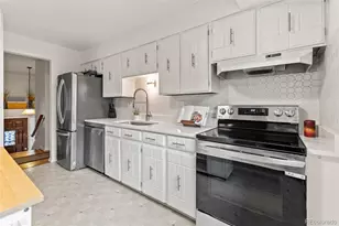 2801 S Reed St, Denver, CO 80227 - Photo 17