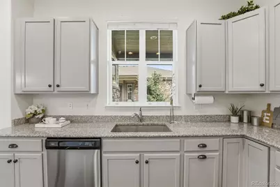 6907 W Jewell Drive, Lakewood, CO 80227 - Photo 9