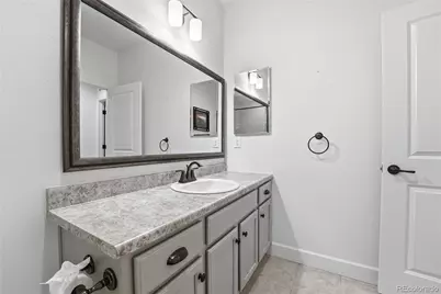 6907 W Jewell Drive, Lakewood, CO 80227 - Photo 37