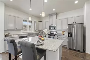 6907 W Jewell Dr, Lakewood, CO 80227 - Photo 1