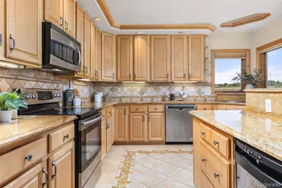 270 Cessna Drive, Erie, CO 80516 - Photo 17