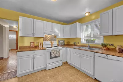 3650 S Delaware Street, Englewood, CO 80110 - Photo 7