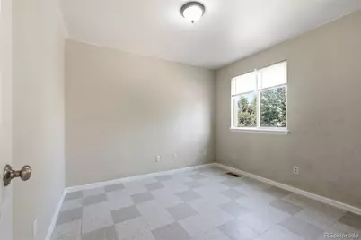 4654 Flanders Way, Denver, CO 80249 - Photo 9