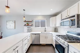 404 W 116th Ave, Northglenn, CO 80234 - Photo 11