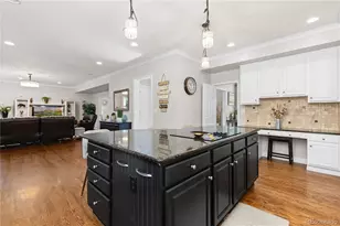 6521 S Walden Way, Aurora, CO 80016 - Photo 19