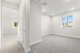 8770 Summerwalk Trail, Littleton, CO 80125 - Photo 11