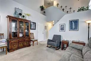 10554 Tracewood Cir, Highlands Ranch, CO 80130 - Photo 3