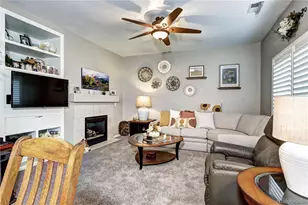 10554 Tracewood Cir, Highlands Ranch, CO 80130 - Photo 5