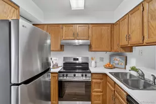 6822 S Independence St, Littleton, CO 80128 - Photo 13