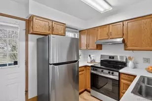6822 S Independence St, Littleton, CO 80128 - Photo 11