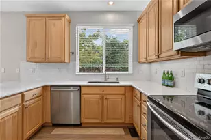 10277 Bentwood Ln, Littleton, CO 80126 - Photo 13