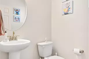 9248 Salida, Commerce City, CO 80022 - Photo 5