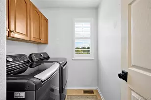 17382 E Lake Ln, Aurora, CO 80016 - Photo 19