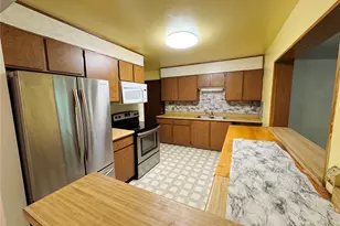 2081 S Lowell Blvd, Denver, CO 80219 - Photo 5