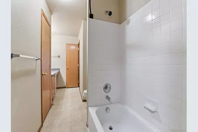 21444 E Lehigh Avenue, Aurora, CO 80013 - Photo 19