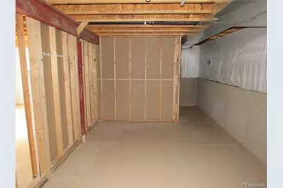 21444 E Lehigh Avenue, Aurora, CO 80013 - Photo 27
