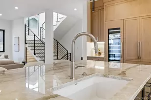 910 S Gaylord St, Denver, CO 80209 - Photo 15