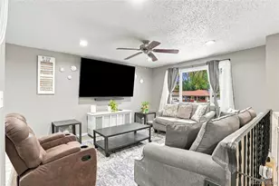 18 Kodiak Ct, Longmont, CO 80504 - Photo 3