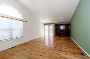 1215 Bison Ridge Dr, Colorado Springs, CO 80919 - Photo 17