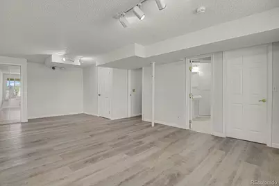 4637 S Flanders Way, Centennial, CO 80015 - Photo 37